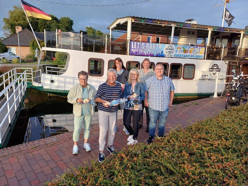 Gruppenfoto der Sieger des Stadtradelns 2025