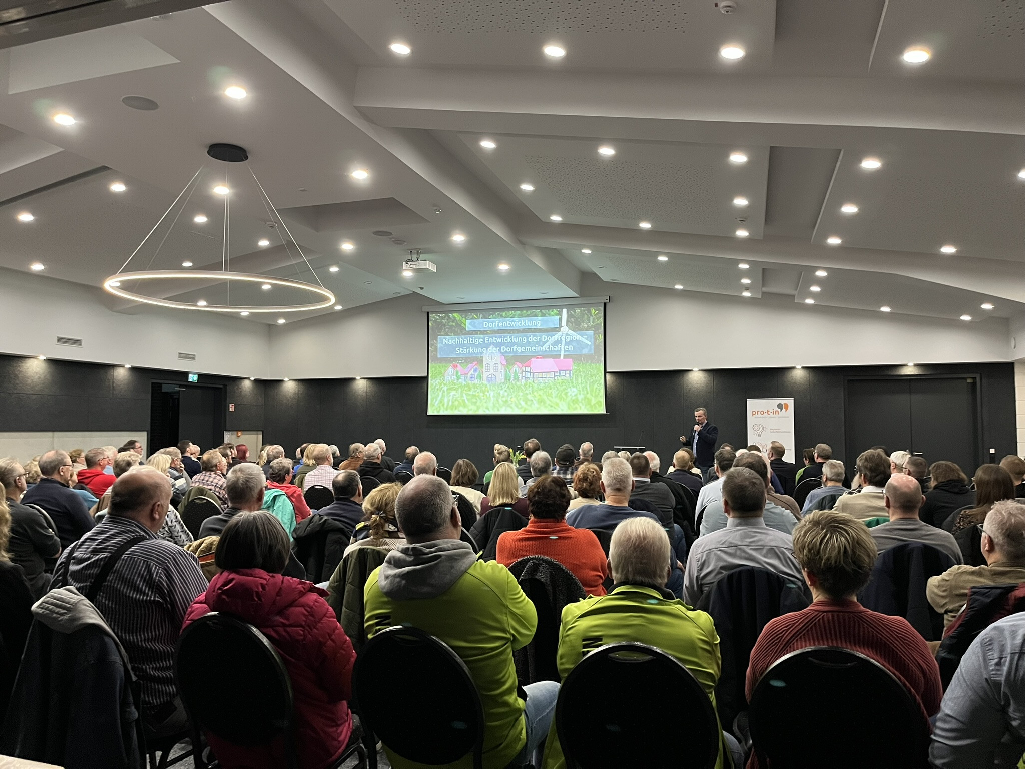 Bürgerversammlung im Vereins- und Gemeindezentrum in Ostrhauderfehn