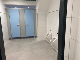 Sanitäre Anlagen Toilettenraum