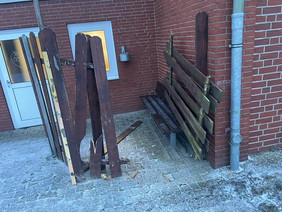 Beschädigter Sichtzaun